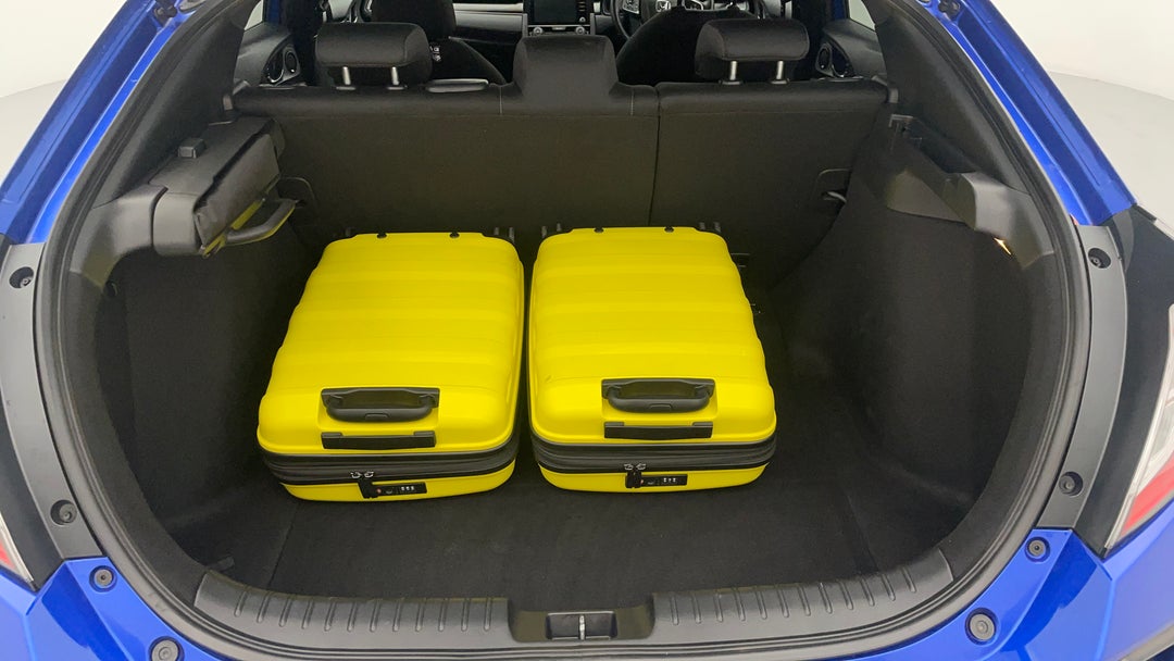 2021 Honda Civic Vti-s, Automatic, 35775 km, Boot Inside View with Luggage