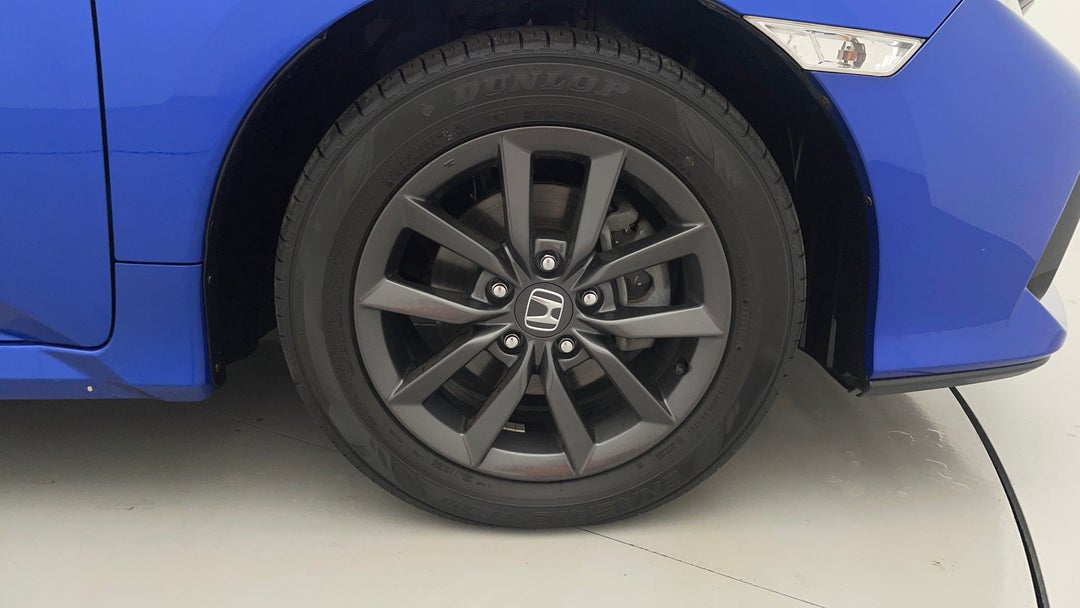 2021 Honda Civic Vti-s, Automatic, 35775 km, Right Front Wheel