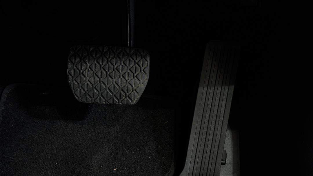 2024 Mazda CX-3 G20 Akari, Automatic, 23532 km, Pedals and Footmat
