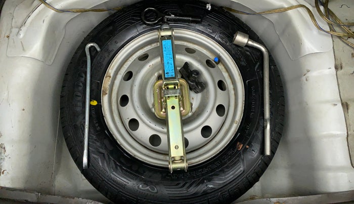 2016 Hyundai i10 MAGNA 1.1 IRDE2, Petrol, Manual, 40,966 km, Spare Tyre