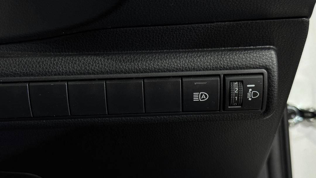 2024 Toyota Corolla Ascent Sport, Automatic, 40807 km, Utility Switches/Buttons