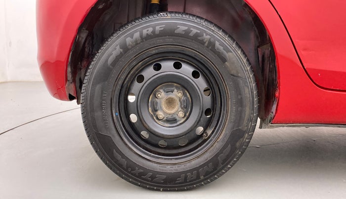 2016 Maruti Swift VDI ABS, Diesel, Manual, 85,898 km, Right Rear Wheel