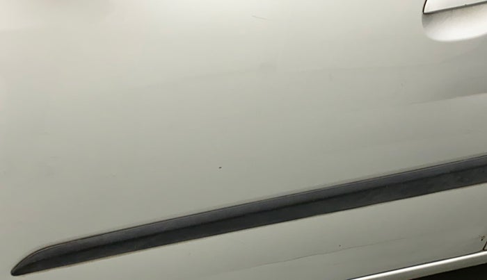 2011 Hyundai i10 MAGNA 1.2, Petrol, Manual, 95,793 km, Front passenger door - Minor scratches