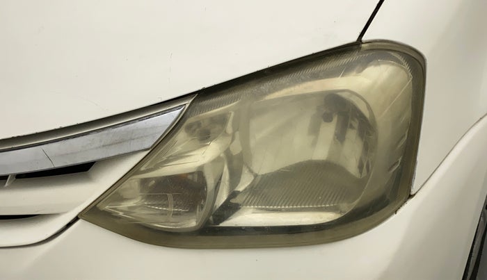 2011 Toyota Etios G SP, Petrol, Manual, 85,947 km, Left headlight - Minor scratches