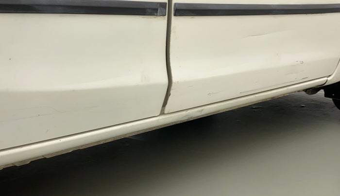 2011 Toyota Etios G SP, Petrol, Manual, 85,947 km, Right running board - Minor scratches