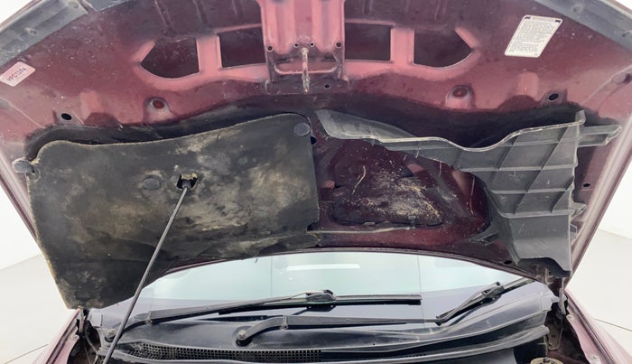 2012 Honda City 1.5L I-VTEC V MT, Petrol, Manual, 63,846 km, Bonnet (hood) - Insulation cover has minor damage