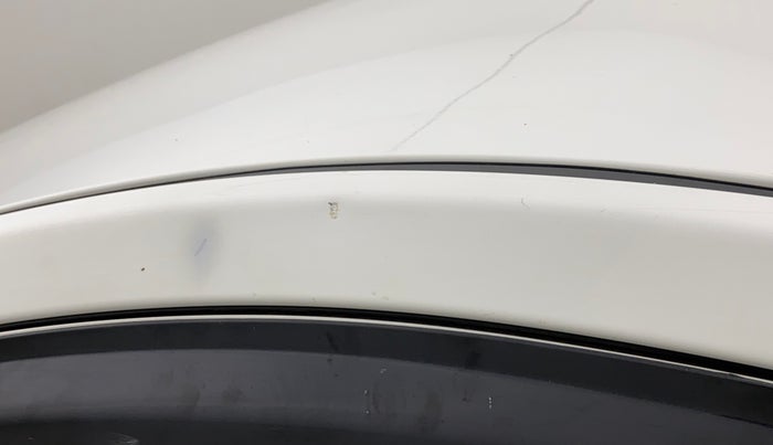 2018 Hyundai Eon SPORTZ, Petrol, Manual, 52,804 km, Right B pillar - Minor scratches