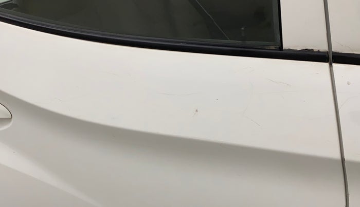 2018 Hyundai Eon SPORTZ, Petrol, Manual, 52,804 km, Right rear door - Minor scratches