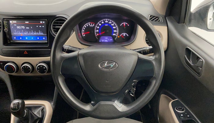 2017 Hyundai Grand i10 MAGNA 1.2 KAPPA VTVT, Petrol, Manual, 54,148 km, Steering Wheel Close Up