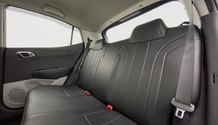 2020 Hyundai GRAND I10 NIOS SPORTZ PETROL, Petrol, Manual, 23,564 km, Right Side Rear Door Cabin