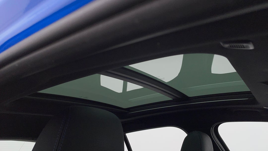 Interior Sunroof/Moonroof