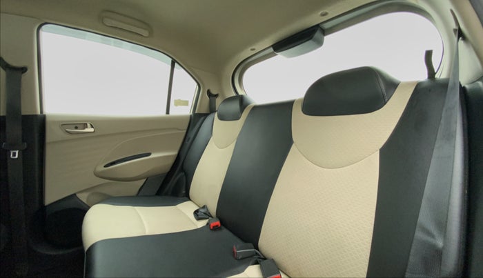 2019 Hyundai NEW SANTRO 1.1 MAGNA MT, Petrol, Manual, 37,687 km, Right Side Rear Door Cabin