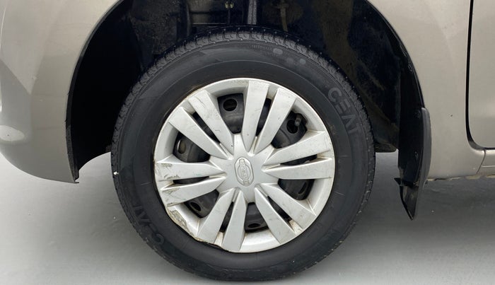 2017 Datsun Go T, Petrol, Manual, 1,02,317 km, Left Front Wheel