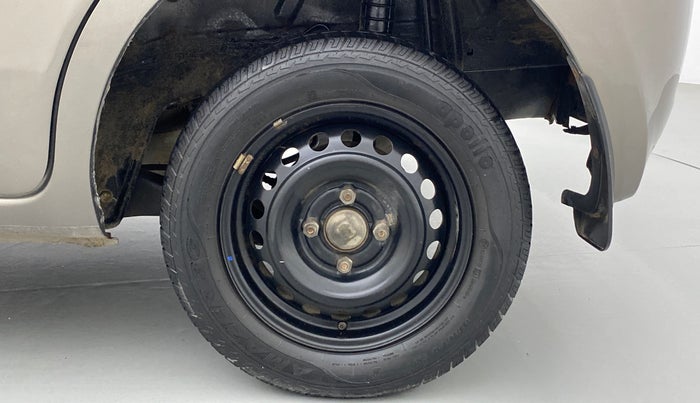2017 Datsun Go T, Petrol, Manual, 1,02,317 km, Left Rear Wheel