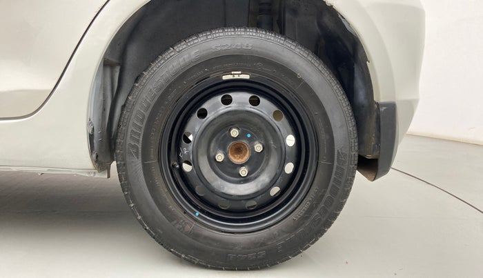 2017 Maruti Swift VXI, Petrol, Manual, 59,135 km, Left Rear Wheel