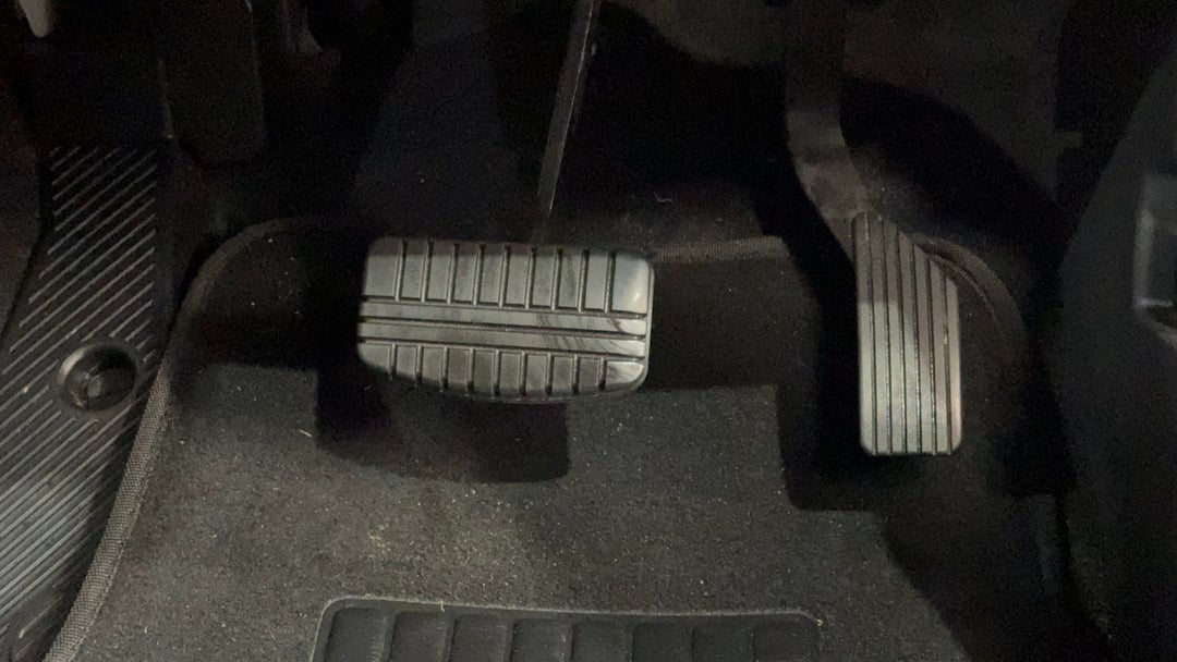 2015 Mitsubishi ASX Ls (2wd), Automatic, 133723 km, Pedals and Footmat