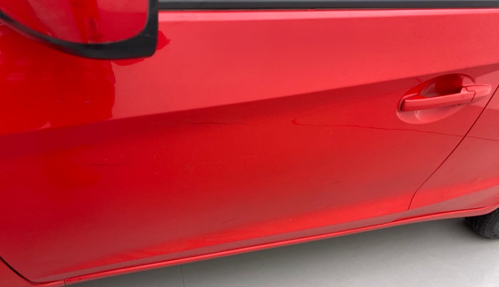 2014 Honda Brio 1.2 S MT I VTEC, Petrol, Manual, 31,838 km, Front passenger door - Slightly dented