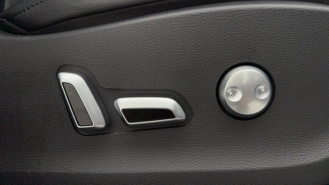 2019 Haval H2 Lux (4x2), Automatic, 37117 km, Drivers Side Adjustment Panel