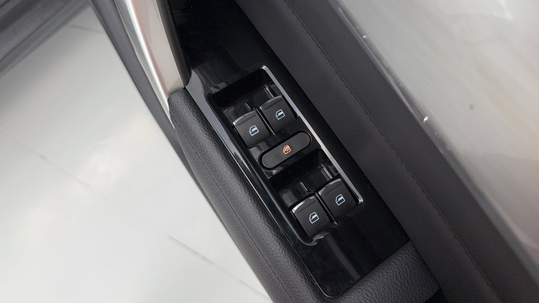2019 Haval H2 Lux (4x2), Automatic, 37117 km, Drivers Side Door Panel Controls