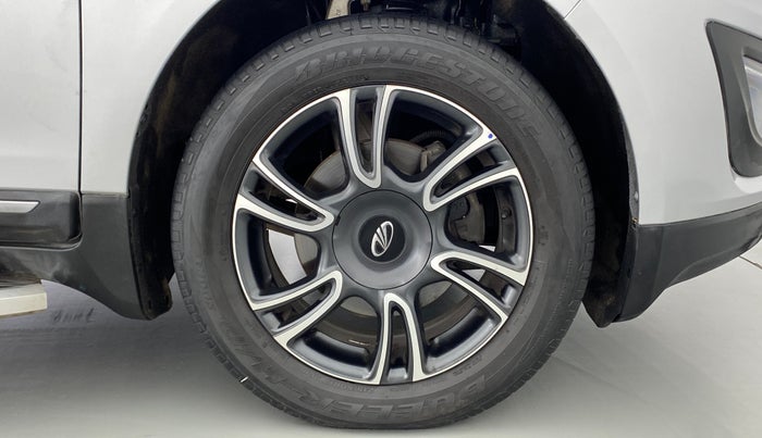 2018 Mahindra MARAZZO M8 7 STR, Diesel, Manual, 21,211 km, Right Front Wheel