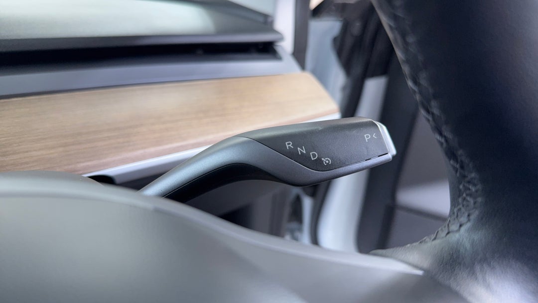 2021 Tesla Model 3 Standard Range Plus Rwd, Automatic, 48226 km, Gear Lever 