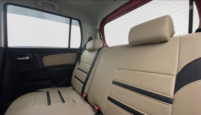 2017 Maruti Wagon R 1.0 VXI, Petrol, Manual, 4,036 km, Right Side Door Cabin View