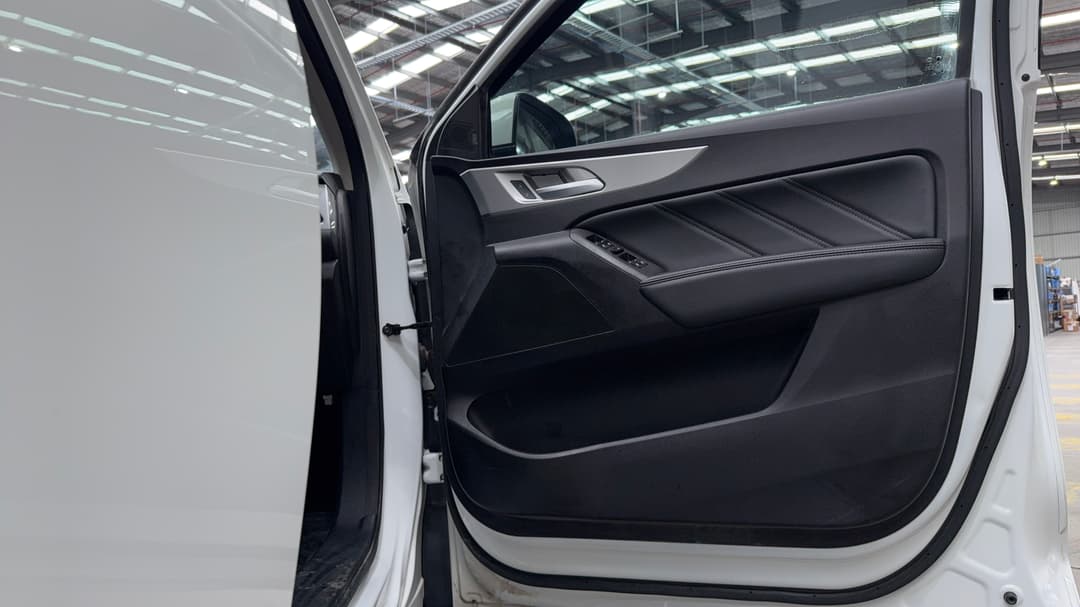 2021 GWM Ute Cannon (4x2), Automatic, 113071 km, Speaker View