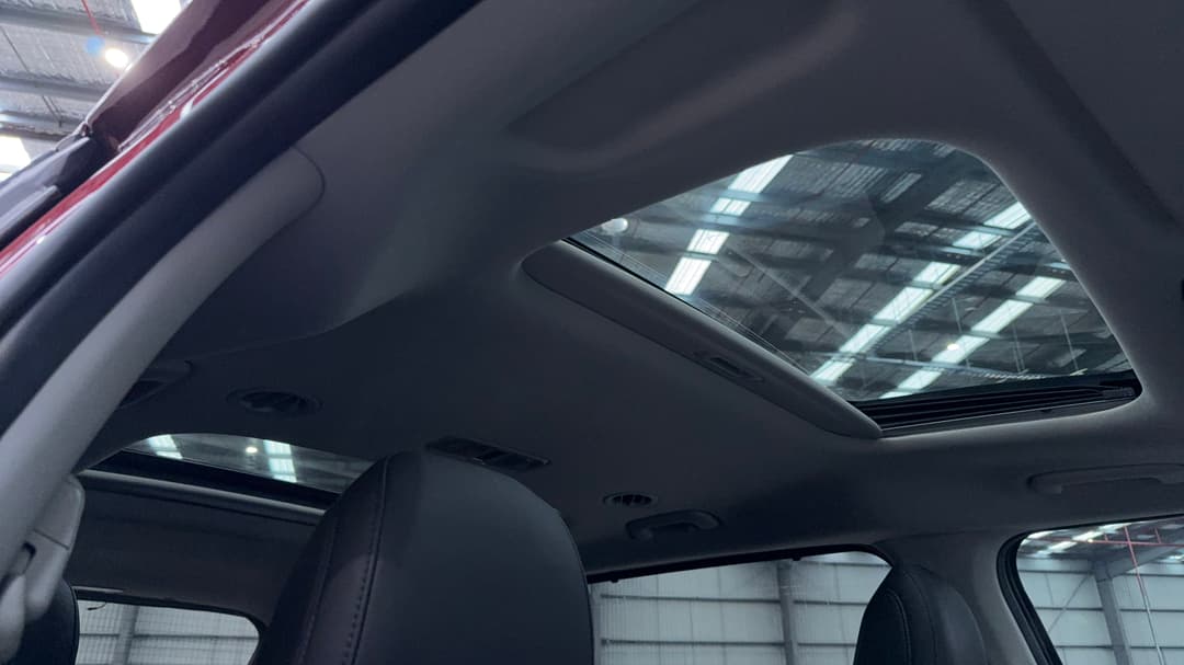 2024 Kia Carnival Gt-line Lite, Automatic, 33922 km, Interior Sunroof/Moonroof