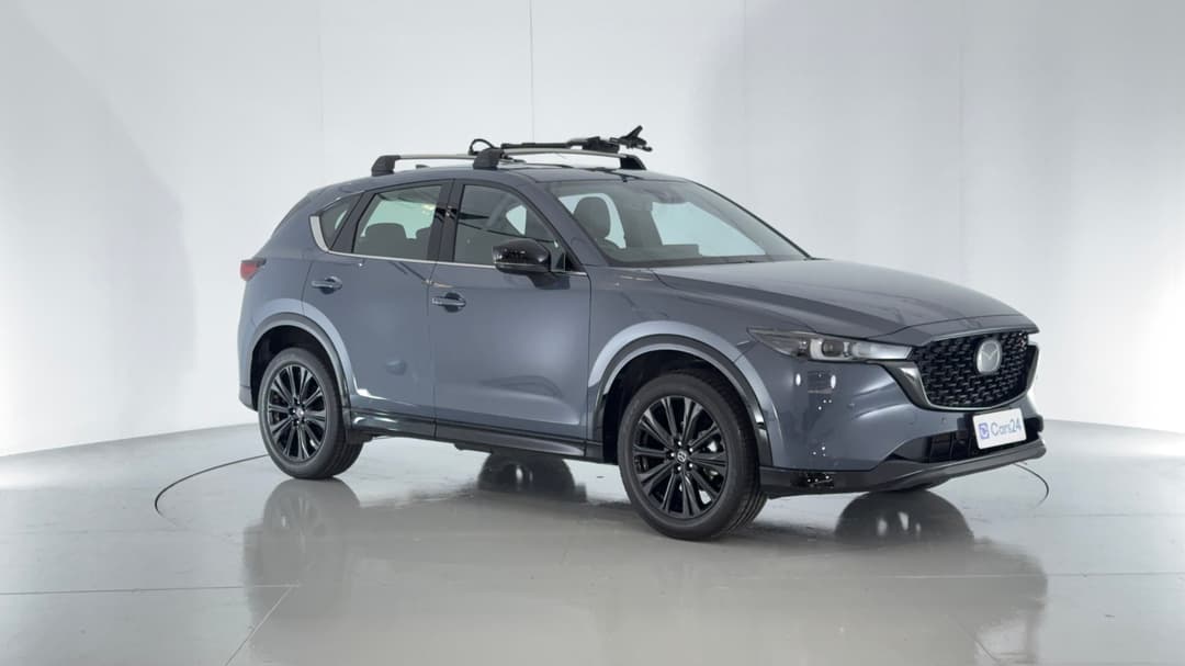 2023 Mazda CX-5 G25 Gt Sp (AWD), Automatic, 31492 km, Right Front Diagonal (45- Degree) View