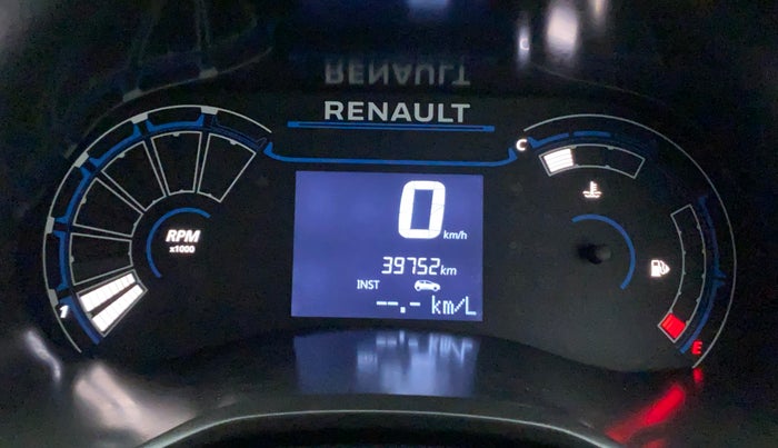 2021 Renault TRIBER RXZ, Petrol, Manual, 39,752 km, Odometer Image
