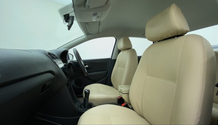 2019 Volkswagen Ameo Trendline 1.0, Petrol, Manual, 53,027 km, Right Side Front Door Cabin