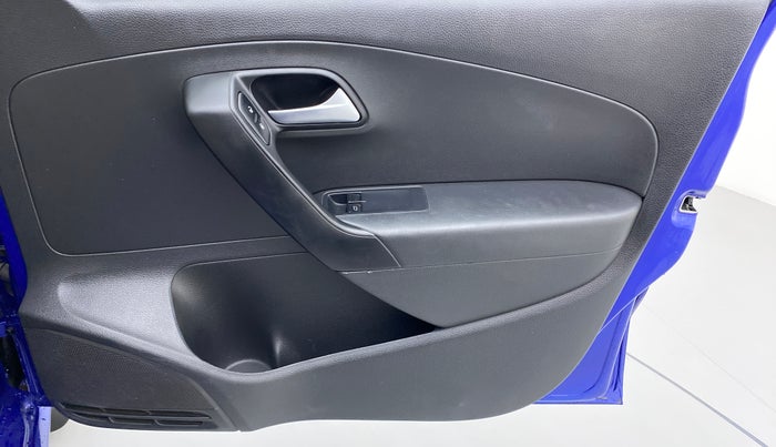 2019 Volkswagen Ameo Trendline 1.0, Petrol, Manual, 53,027 km, Driver Side Door Panels Control