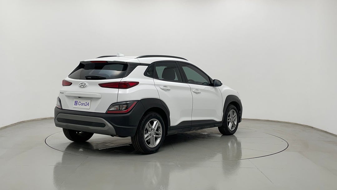 Right Back Diagonal (45- Degree) View