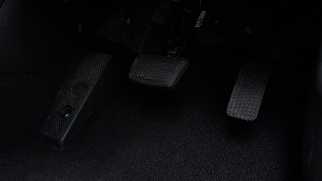 Pedals and Footmat