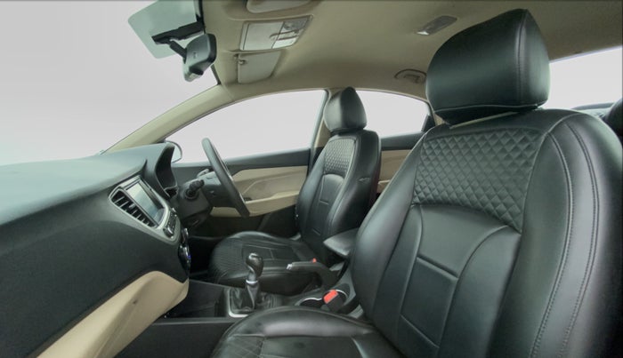 2018 Hyundai Verna 1.6 SX VTVT, Petrol, Manual, 59,884 km, Right Side Front Door Cabin