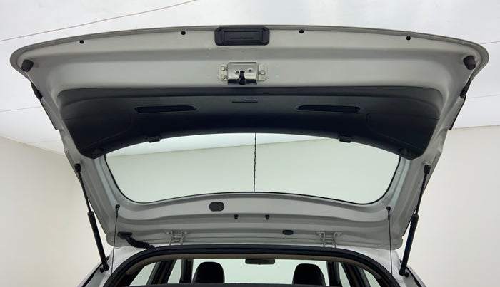 2018 Hyundai Elite i20 Magna Executive 1.2, Petrol, Manual, 13,857 km, Boot Door Open