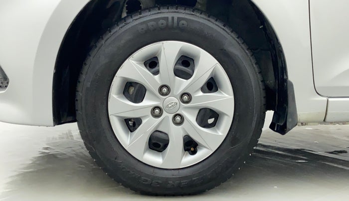 2018 Hyundai Elite i20 Magna Executive 1.2, Petrol, Manual, 13,857 km, Left Front Wheel