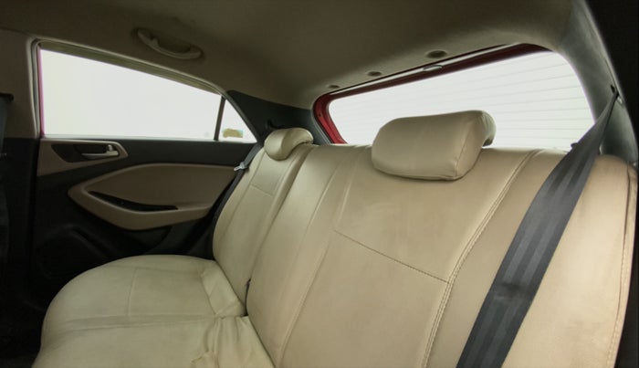 2016 Hyundai Elite i20 ASTA 1.2, Petrol, Manual, 41,085 km, Right Side Rear Door Cabin