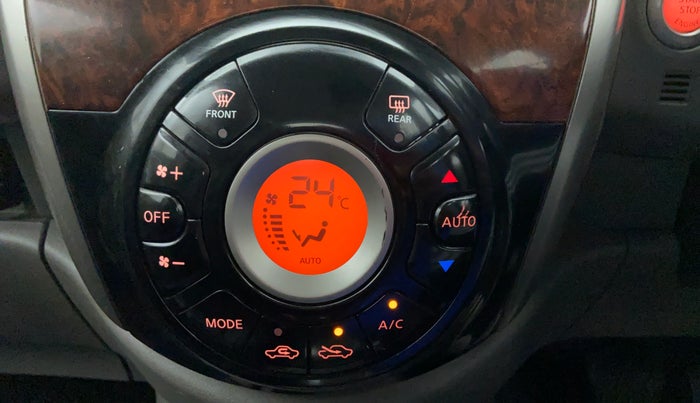 2014 Nissan Micra XV CVT, Petrol, Automatic, 26,096 km, Automatic Climate Control