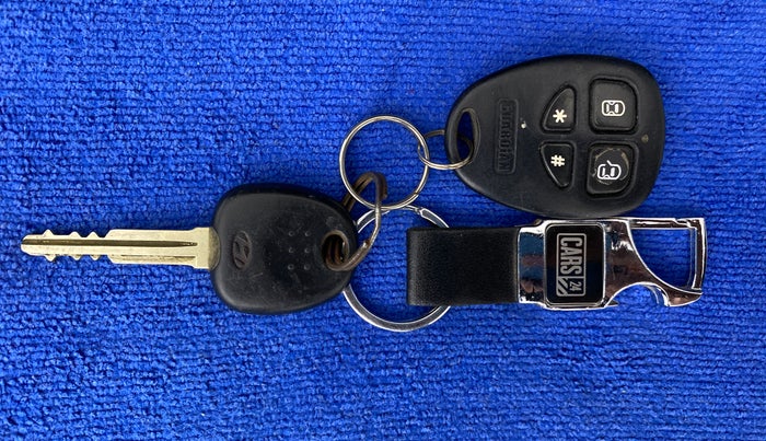 2016 Hyundai Eon D-LITE+, Petrol, Manual, 76,604 km, Key Close Up