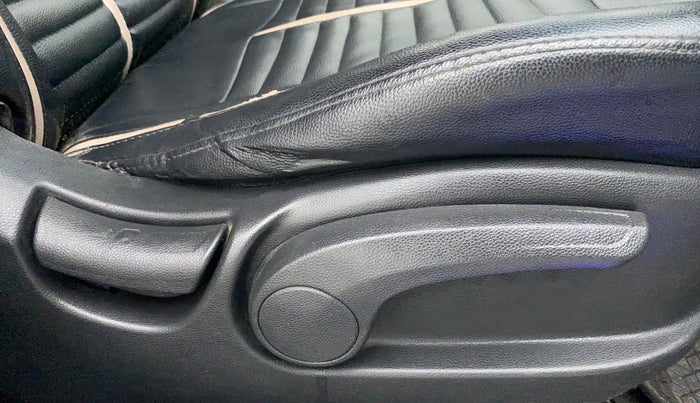 2015 Hyundai Creta 1.6 S, Petrol, Manual, 63,503 km, Driver Side Adjustment Panel