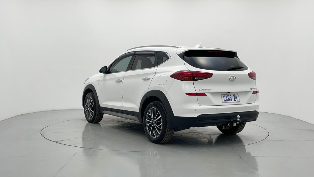 Left Back Diagonal (45- Degree) View