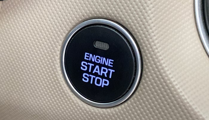 2017 Hyundai Grand i10 ASTA 1.2 KAPPA VTVT, Petrol, Manual, 33,485 km, Keyless Start/ Stop Button