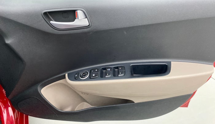 2017 Hyundai Grand i10 ASTA 1.2 KAPPA VTVT, Petrol, Manual, 33,485 km, Driver Side Door Panels Control