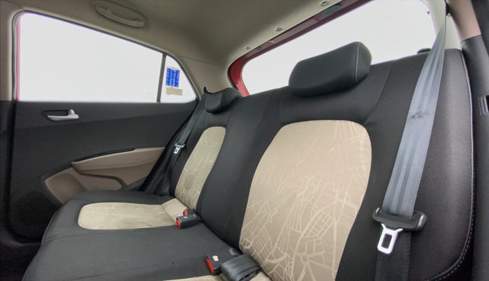 2017 Hyundai Grand i10 ASTA 1.2 KAPPA VTVT, Petrol, Manual, 33,485 km, Right Side Rear Door Cabin