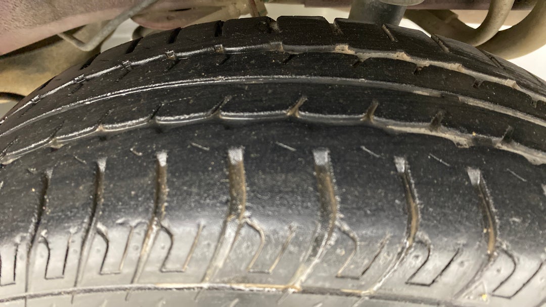 Left Rear Tyre Tread