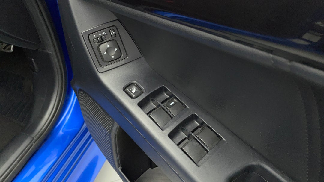 2016 Mitsubishi Lancer Gsr, Automatic, 120682 km, Drivers Side Door Panel Controls