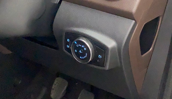 2019 Ford FREESTYLE TITANIUM + 1.2 TI-VCT, Petrol, Manual, 15,687 km, Dashboard - Headlight height adjustment not working