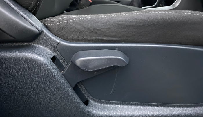 2019 Ford Ecosport 1.5TITANIUM TDCI, Diesel, Manual, 29,848 km, Driver Side Adjustment Panel