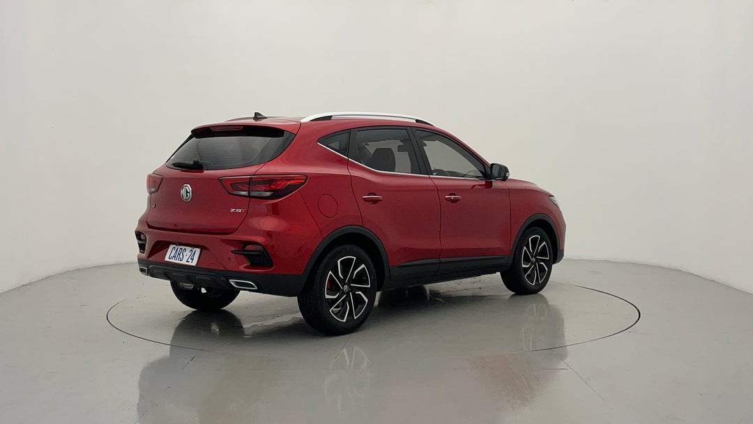 Right Back Diagonal (45- Degree) View